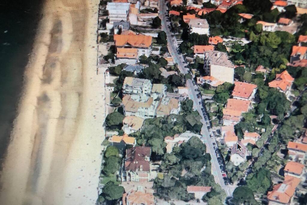 Appart Sur La Plage Pied Dans L Eau Avec Terrasse Jardin Vue Sur Le Bassin Depuis La Terrasse , Parking Arcachon Exterior foto